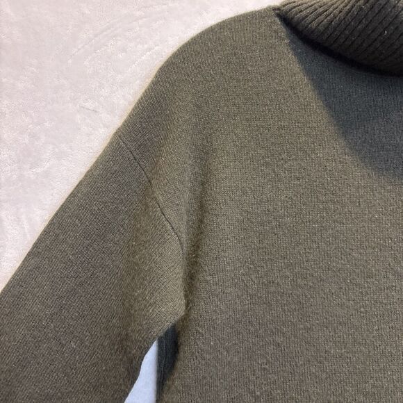 Neiman Marcus Women's Cashmere Collection Turtleneck Sweater Green Size XS - Picture 3 of 16
